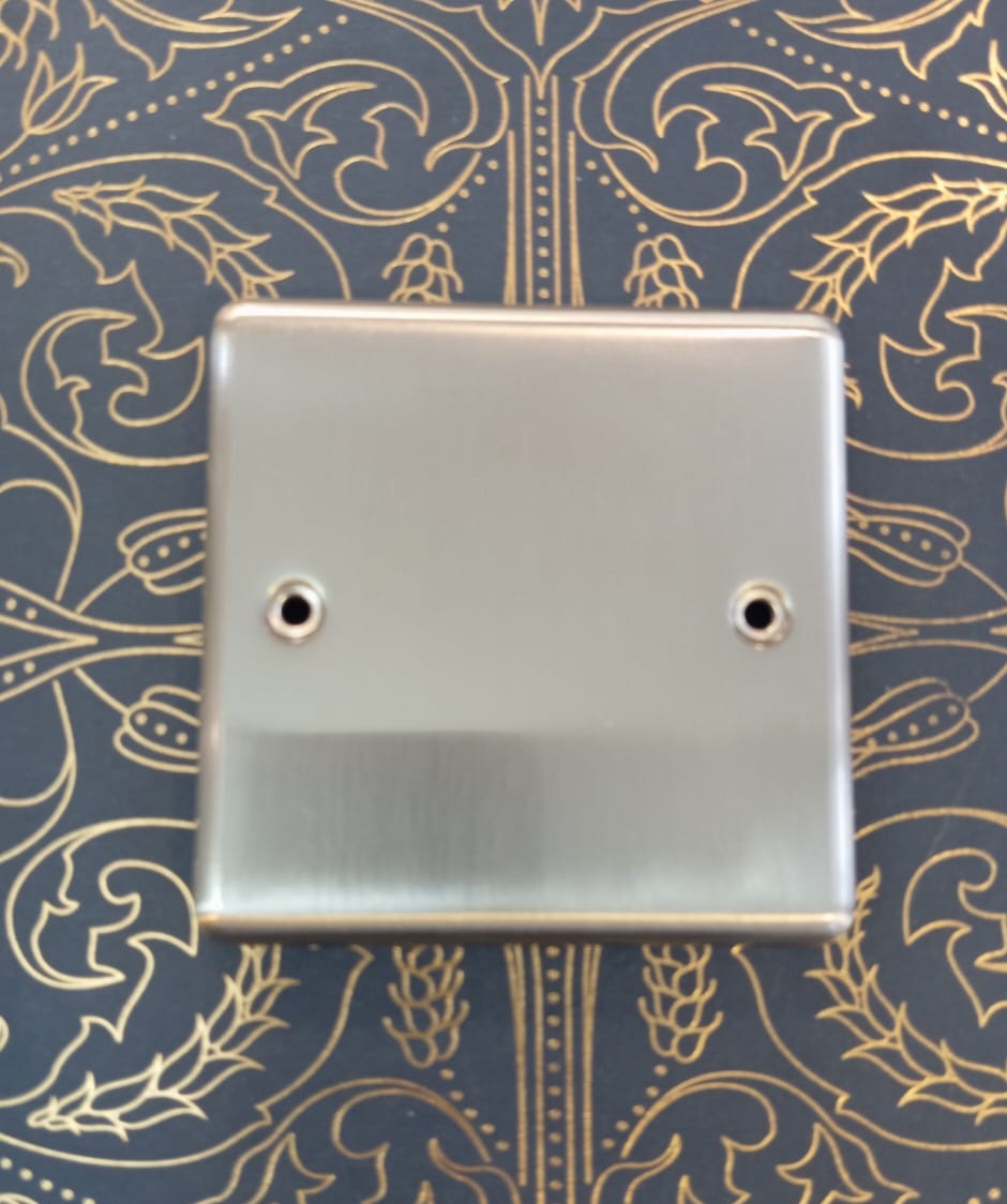CONTRACTOR 3X3 BLANK PLATE BC WH